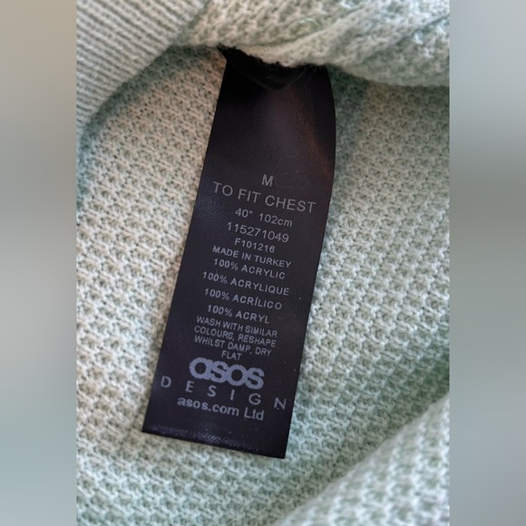 ASOS Design Mens Lightweight Knitted V-Neck Tank Vest Size Medium in Sage Green - Picture 8 of 10